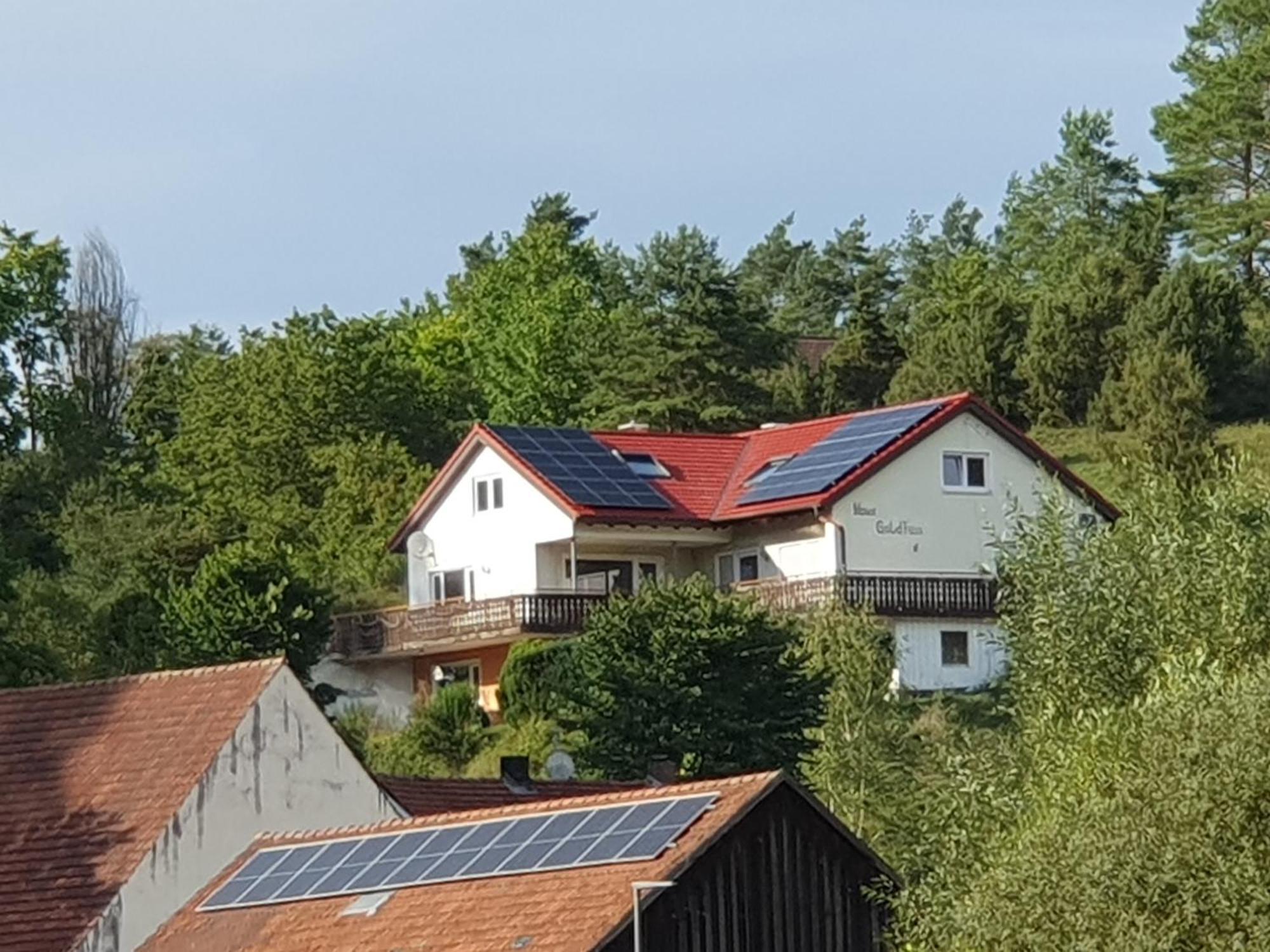 Haus Goldfuss Apartment Pottenstein Exterior photo